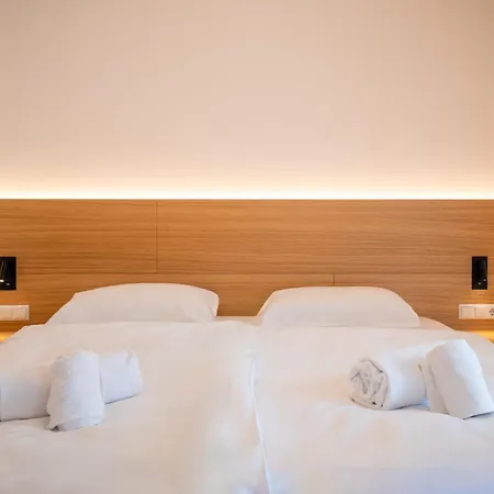 Julia I Ehrenburg Διαμέρισμα *