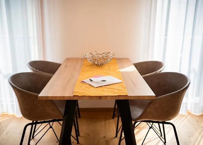 Julia I Ehrenburg * 메라노