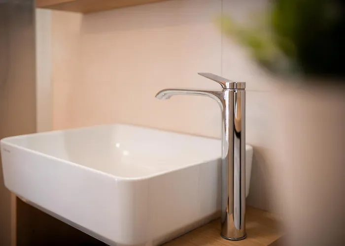 Julia I Ehrenburg Daire Merano